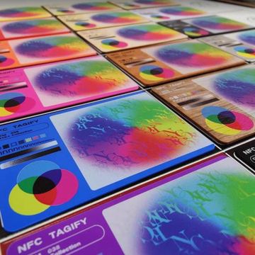 Metal, Wood, PVC: Choosing the Right Material for Your Digital Business Card - NFC Tagify
