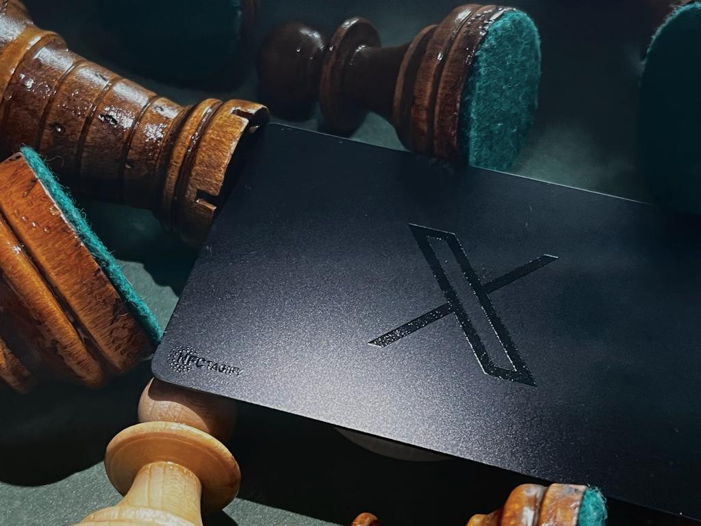 X Twitter PVC Digital Business Card with Chess Pieces