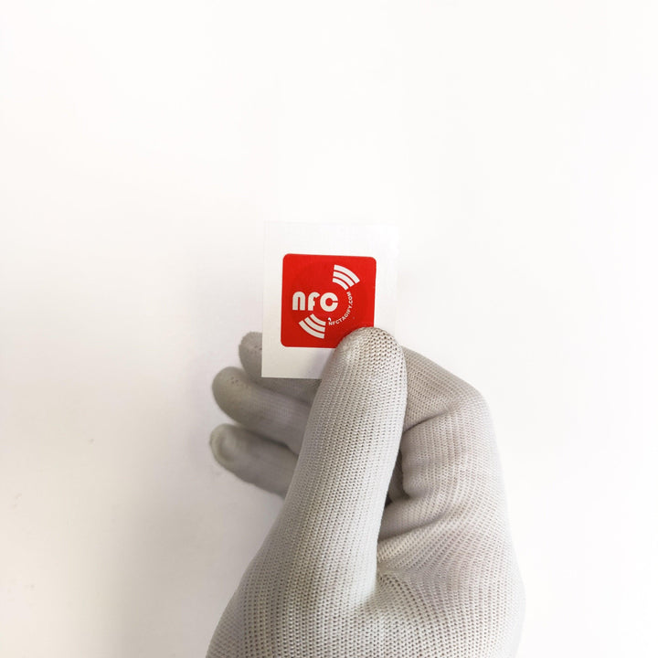 Colored NFC Label Stickers - NFC Tagify