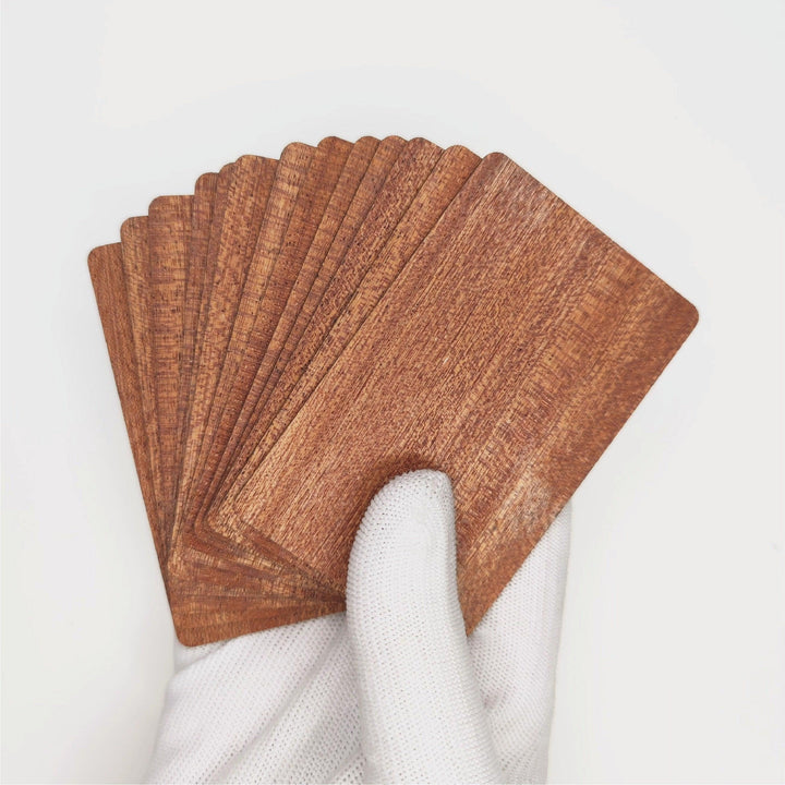 Wooden Smart NFC Card - NFC Tagify