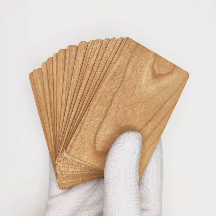 Wooden Smart NFC Card - NFC Tagify