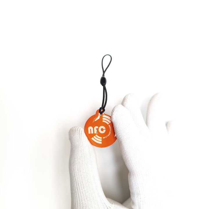 NFC Hang Tags - NFC Tagify