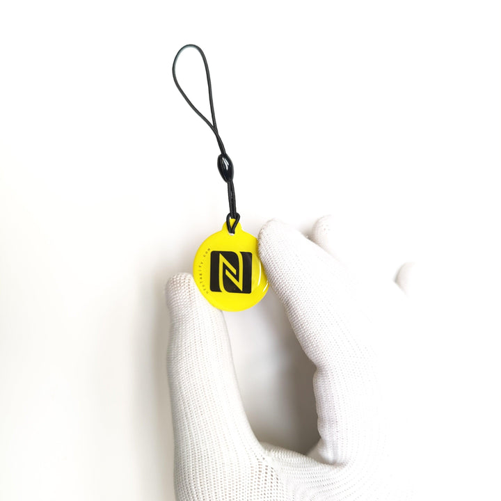 NFC Hang Tags - NFC Tagify