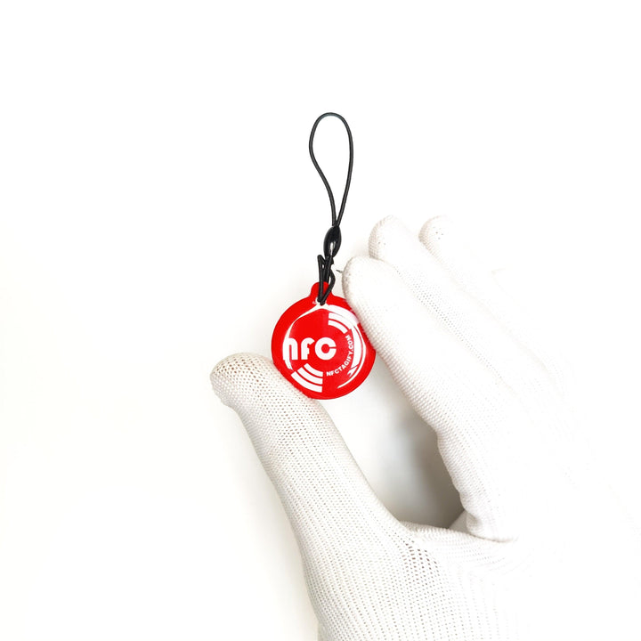 NFC Hang Tags - NFC Tagify
